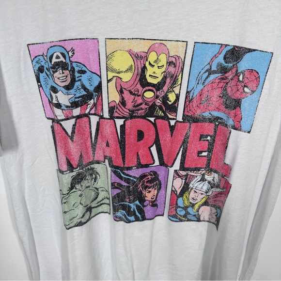 Marvel Graphic Tee Shirt Old Navy Men’s Size Large Spider-Man Captain America - Picture 6 of 6